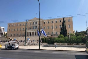 Atenas saindo de Pireu: excursão privada de meio dia E-Tuk Tuk