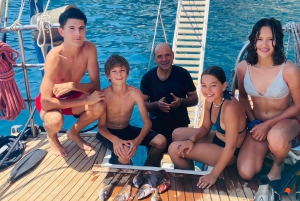 Athen: Heldags privat sejltur med måltider og drikkevarer