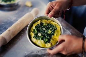 Atenas: Aula de cozinha grega e jantar num telhado