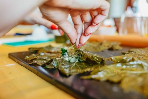 Athens: Greek Cooking Lesson & 3-Course Dinner