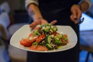 Athens: Greek Cooking Lesson & 3-Course Dinner