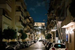 Ateny: Wieczorna wycieczka po dzielnicy Koukaki z greckim jedzeniem i napojami