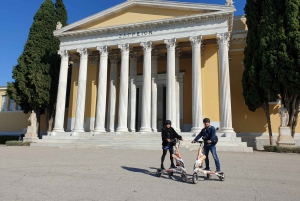 Ateny: wycieczka z przewodnikiem po mieście na skuterze elektrycznym Trikke