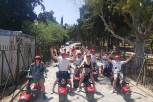 Atenas: Visita guiada de e-Scooter à Acrópole, premiada