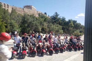 Atenas: Visita guiada de e-Scooter à Acrópole, premiada