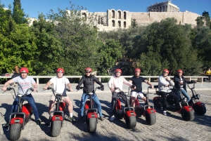 Atenas: Visita guiada de e-Scooter à Acrópole, premiada