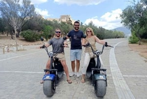 Athene: Eersteklas E-Scooter Tour met gids in Akropolis-gebied