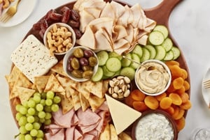 Athens: Guided Food Tour incl. Fresh Mediterranean Seafood