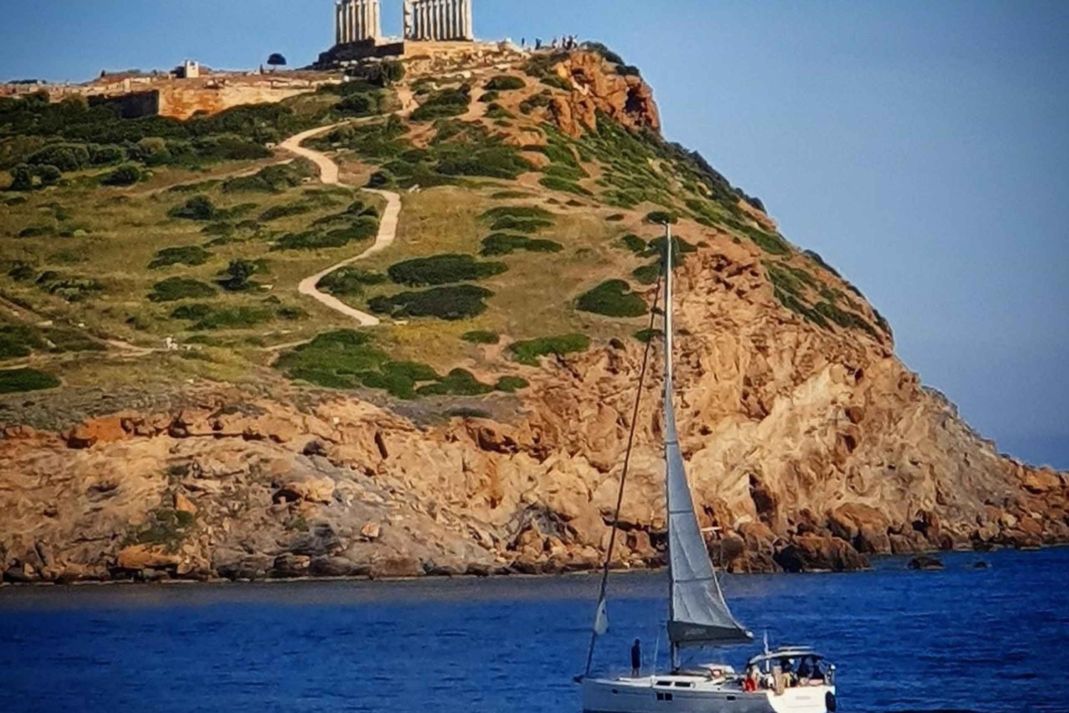 Athens Half day Tour by Limousine and traditional Greek food