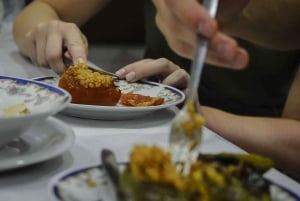 Athens: Ultimate Food Walking Tour with 15 Tastings