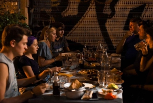Athens: Highlights Evening Walking Tour and Meze Dinner