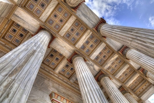 Punti salienti di Atene: tour privato a piedi di miti e filosofi