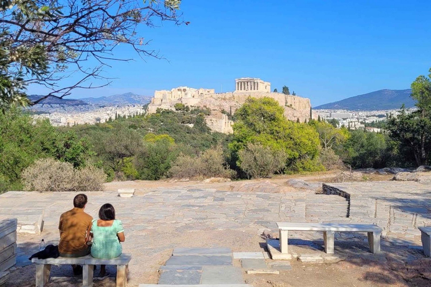 Athens Hills: Mythology Treasure Hunt with Food Stops