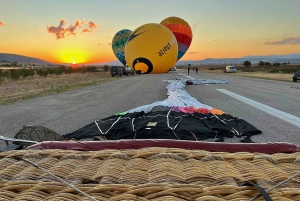 Athens: Hot-Air Balloon Flight Experience with Snacks & Wine