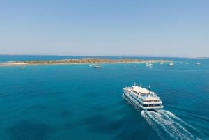 Aten: Dagskryssning med simning på öarna. DJ, lunch och dryck ingår.