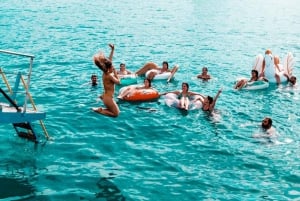 Aten: Dagskryssning med simning på öarna. DJ, lunch och dryck ingår.