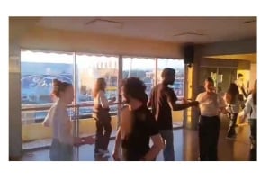 Афины: изучите греческие танцы с сладким угощением