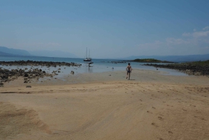 Athen: Strandtag auf den Lichadonisia-Inseln mit kurzer Bootsfahrt