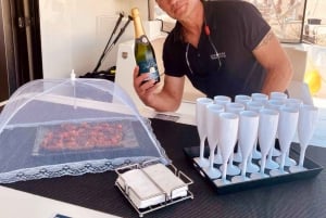 Athens: Sunset Cruise to Poseidon Temple, Prosecco & Cheese