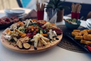 Athens: Sunset Cruise to Poseidon Temple, Prosecco & Cheese