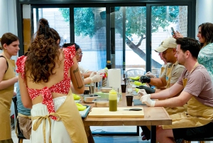Tour durch den Athener Markt und Kochkurs in einem wunderschönen Garten