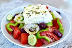 Atene: Escursione di un giorno a Meteora in spagnolo con guida dal vivo e pranzo