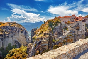 Atenas: Tour de Meteora com guia local e opção de almoço grego