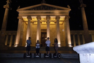 Tour noturno em Atenas: 3 horas de Segway