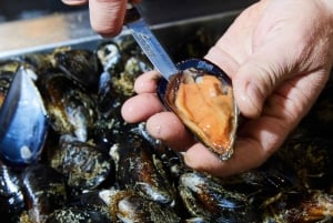 Ateny poza utartą ścieżką: wycieczka z przewodnikiem po okolicach i degustacja jedzenia