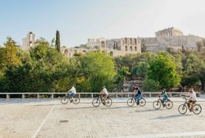 Ateena: Vanhankaupungin kohokohdat Opastettu sähköpyöräretki