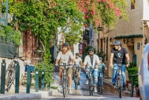 Atene: Tour guidato in E-Bike dei punti salienti della città vecchia