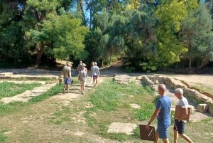 Atenas: Experiencia filosófica en el Parque de la Academia de Platón