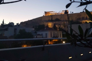 Atenas: tour privado nocturno por el Museo de la Acrópolis