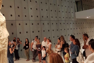 Atenas: tour privado nocturno por el Museo de la Acrópolis