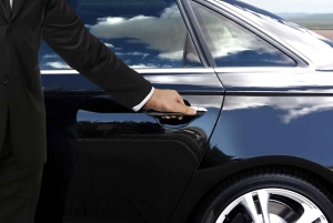 Athens: Private Airport Transfer
