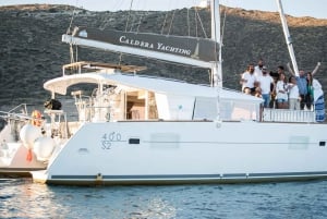 Atenas: experiência privada em catamarã com refeição e bar aberto