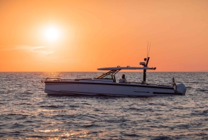 Athens: Private Cruise to Aegina and Sunken City