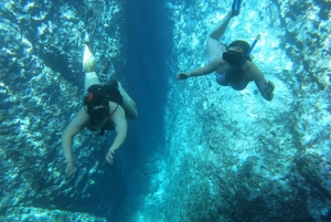 Athens: Private Cruise with Snorkeling and Swimming