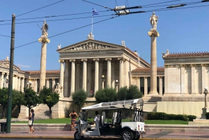Atene: giro turistico serale privato in tuk-tuk elettrico
