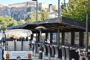 Athens: Private Evening Sightseeing Tour by Electric Tuk-Tuk