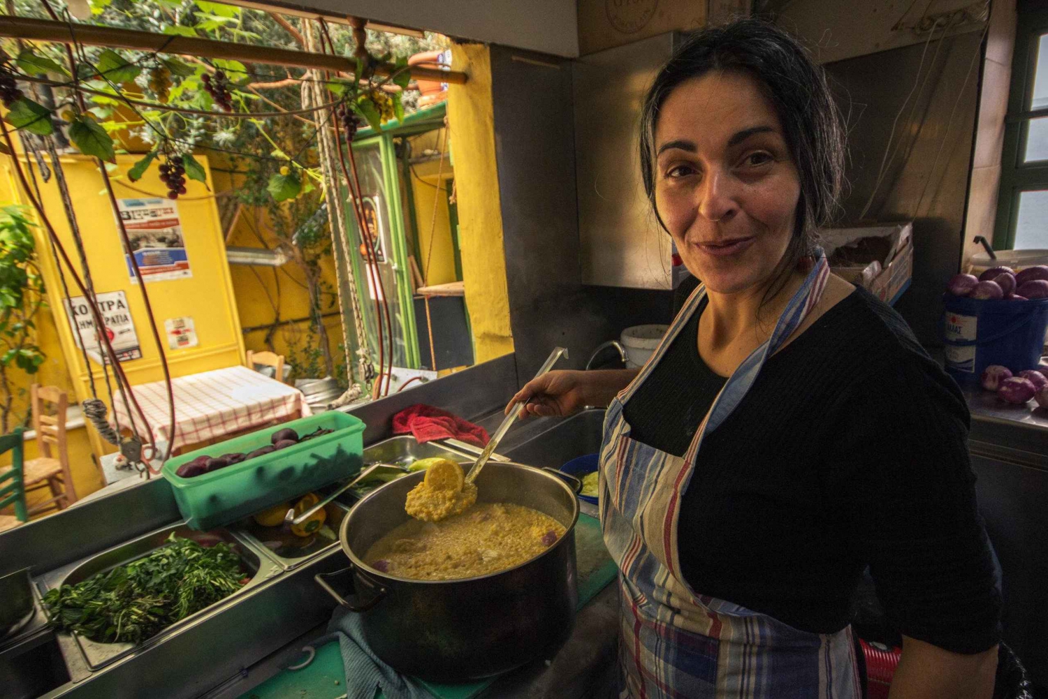 Tasty Athens: Private Food Tour for Hungry Explorers