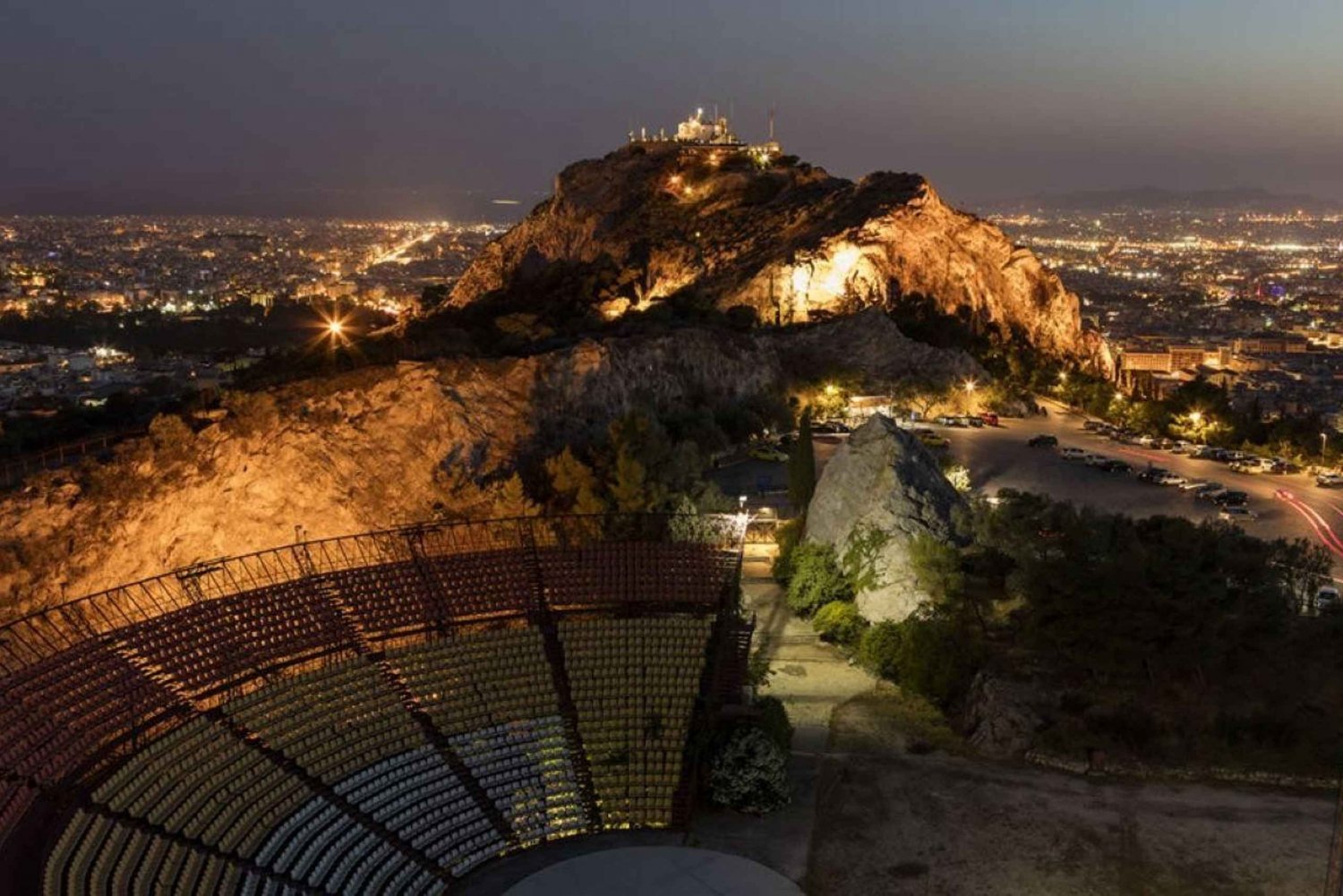 Athens: Private Night Tour with Hotel Pickup with local