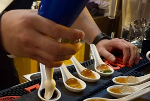 Passeio de bares em Atenas: diverte-te como os deuses