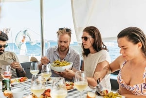 Ateny: Rejs katamaranem Riviera z posiłkami i napojami