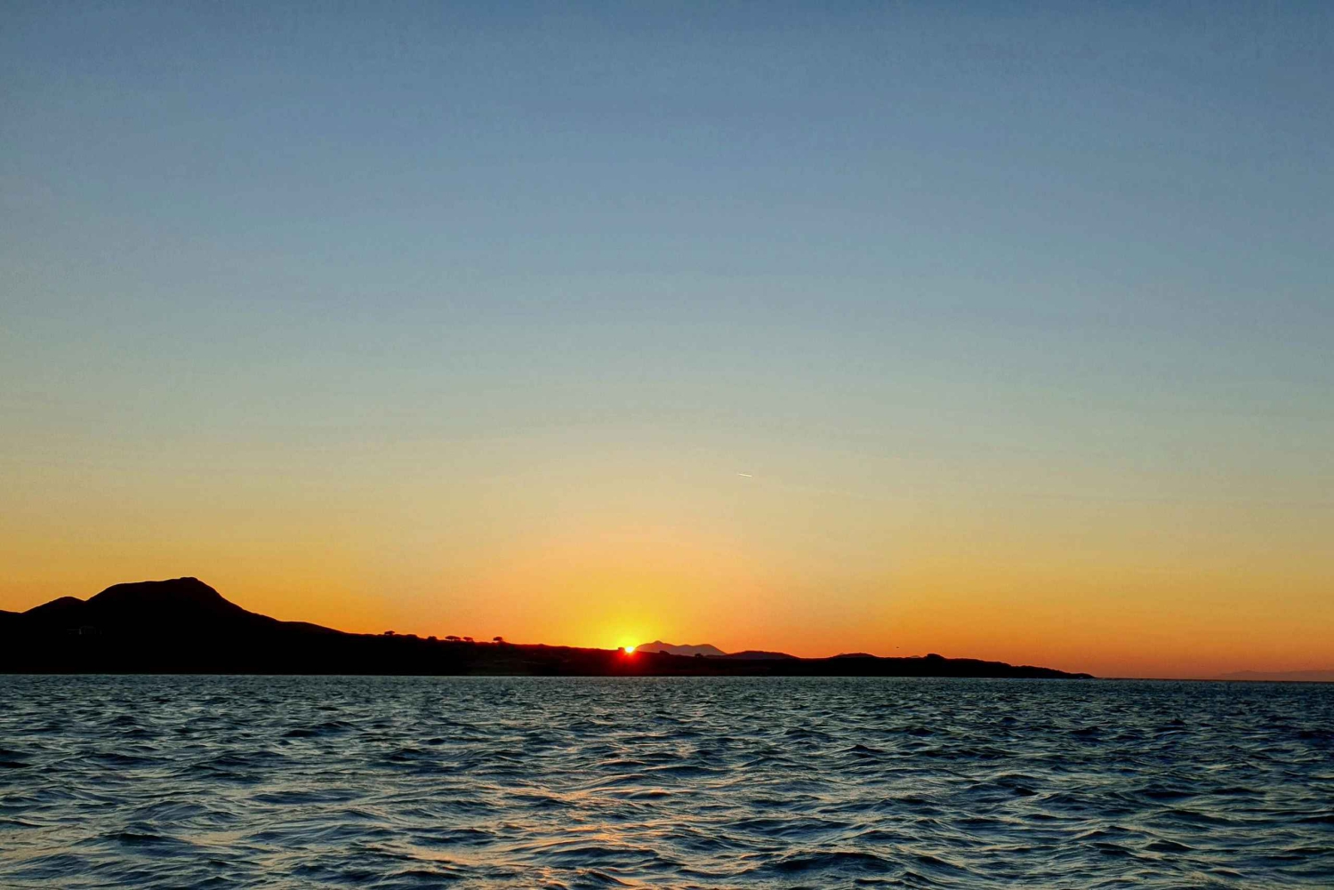 Частный круиз на катамаране по Афинской Ривьере с питанием и напитками