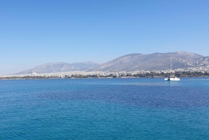 Частный круиз на катамаране по Афинской Ривьере с питанием и напитками