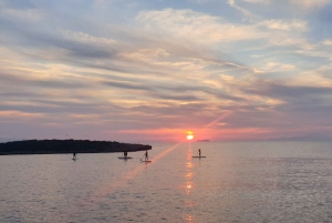 Частный круиз на катамаране по Афинской Ривьере с питанием и напитками