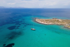 Athens Riviera: Private Luxury Sailing Cruise with Lunch