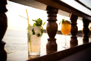 Athens Riviera Sunset Cruise with Food & Drink Pairing
