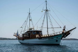 Aten: Kryssning i Saroniska viken med frukost och dryck